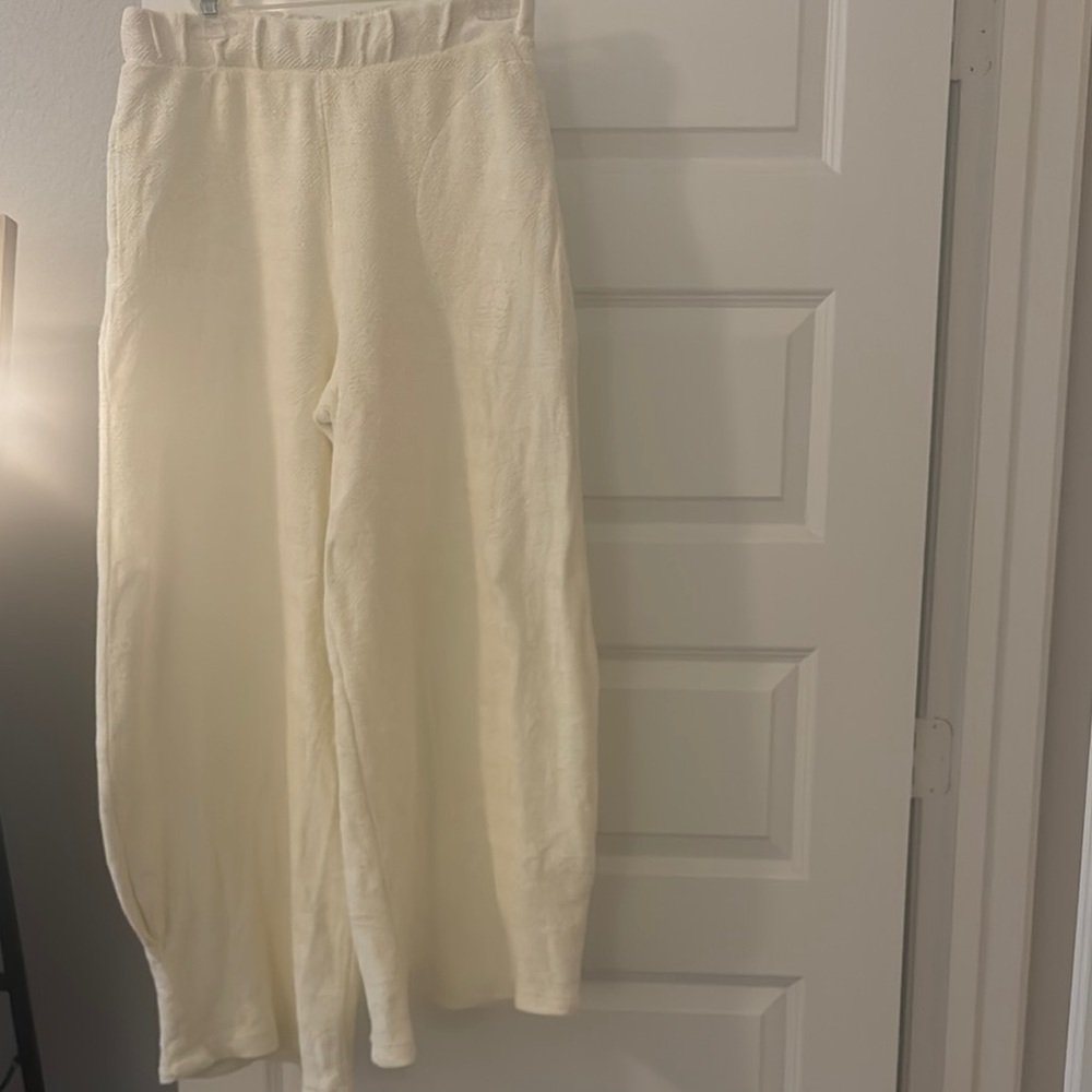 Free People Beach Changing Tides Cream pants SZ Medium wide leg baggy relaxed
